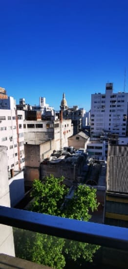 Venta de oficina en Torre de Los Profesionales al frente piso alto