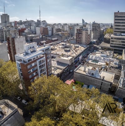 Apartamento en venta de 3 dormitorios c/ cochera en Cordón