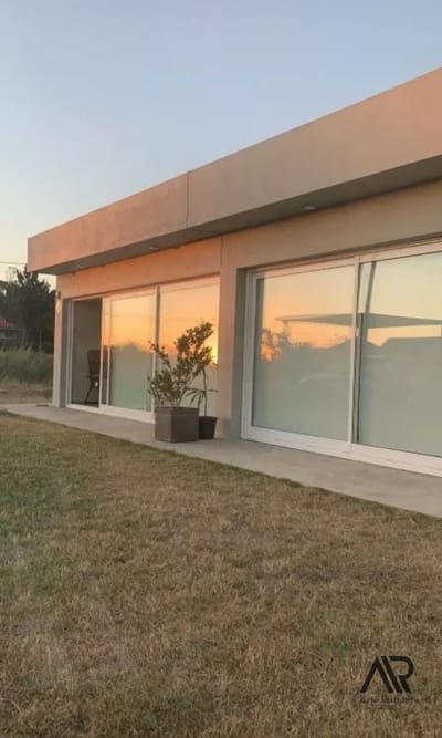 Casa en venta de 2 dormitorios c/ cochera en Piriápolis