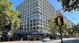 Venta Oficina doble Torre Libertad 18 de julio, Centro