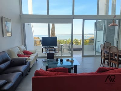 Apartamento en venta c/ cochera en P. Ballena