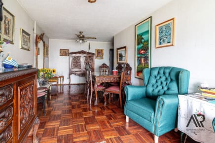 Apartamento en venta c/ cochera en Parque Batlle