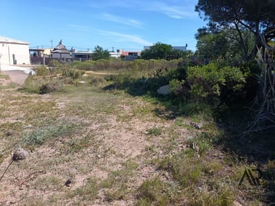 Terreno en venta de 600m2 ubicado en Punta Negra