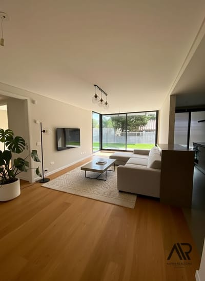 Apartamento en venta c/ cochera en Jardines de Carrasco Carrasco