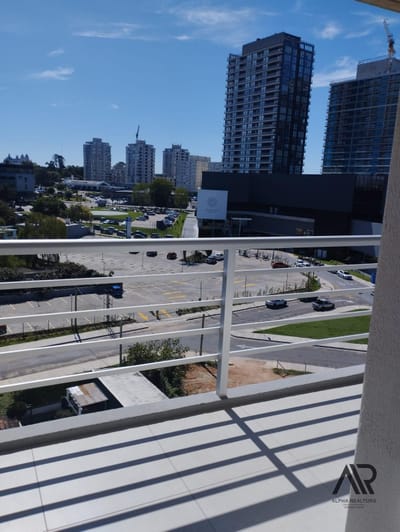 Apartamento en venta c/ cochera en Nuevo Cantegril