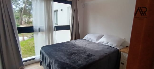 Casa en venta c/ cochera en Ocean Park