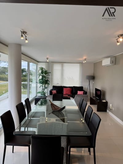 Apartamento en venta en Playa Brava