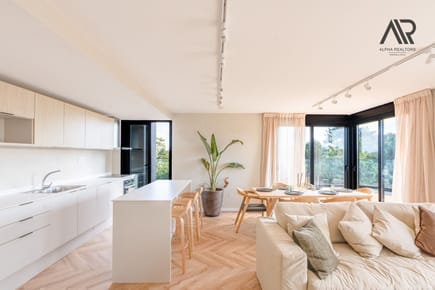 Penthouse amoblado  en venta c/ cochera 3 dormitorios en Barra de Carrasco
