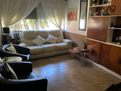Apartamento en venta c/ cochera en Reserva del Este