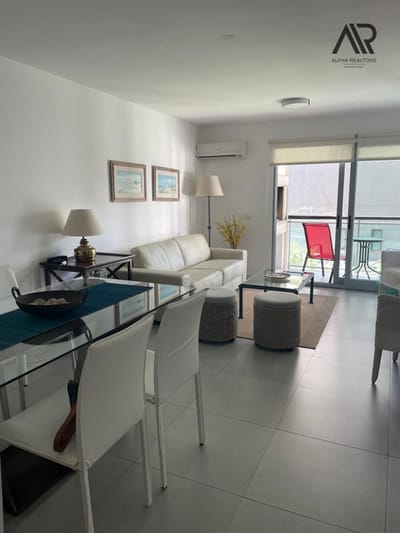 Apartamento en venta c/ cochera en La Pastora