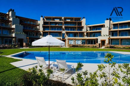 Apartamento en venta c/ cochera en La Barra