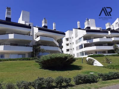 Apartamento en venta c/ cochera en Playa Mansa