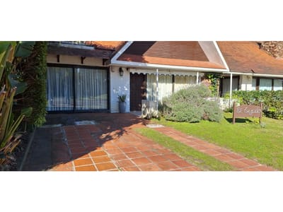 Casa alquiler temporada 3 dormitorios y 2 baños Maldonado