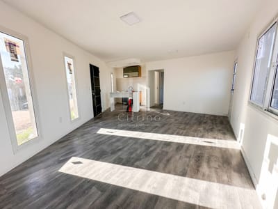 VENTA CASA 2 DORMITORIOS 1 BAÑO A ESTRENAR 4H SEGUNDA ETAPA APTA PARA BANCO FINANCIADAS