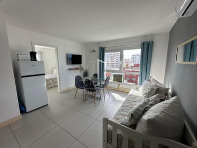 Venta apartamento un dormitorio punta del este edificio lux tower