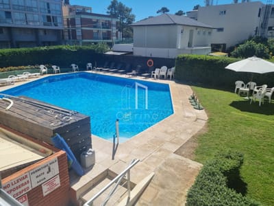Venta de Apartamento de 2 dormitorios en Primera Linea Mansa.