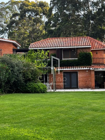 Alquiler anual Casa 3 dormitorios en barrio privado Punta del Este