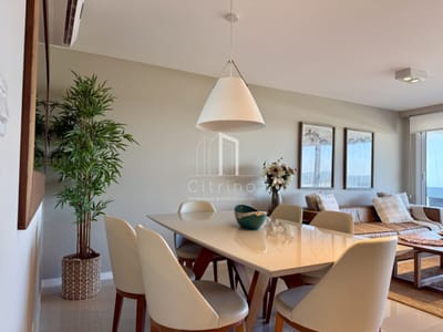 Apartamento en Venta en Edificio HORIZONTE  Primera línea sobre Playa Mansa, Parada 20
