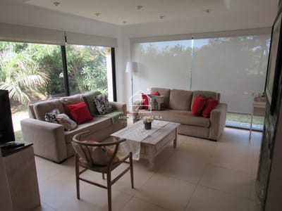 Casa en venta y alquiler de 3 dormitorios en Balneario Buenos Aires