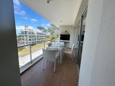 APTO CERCA DEL MAR MANSA