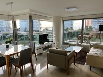 Departamento de 2 dormitorios en alquiler en Torre Imperiale