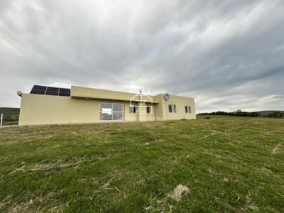 Venta chraca en Pueblo Eden 5 Hectareas a estrenar