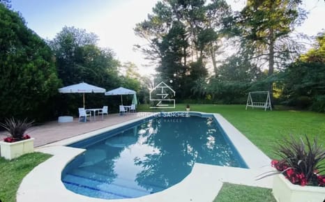 CASA EN ALQUILER ANUAL EN PUNTA DEL ESTE IDEAL RESIDENCIA O EMPRESAS