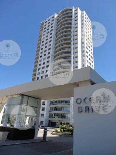 OCEAN DRIVE - Roosevelt casi Brava (dos cuadras)