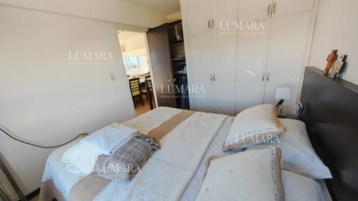 Apartamento en venta de 1 dormitorio y medio en Punta del este buen sol y vista al mar