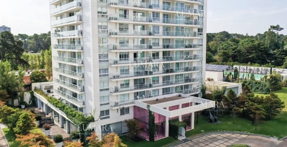 Espectacular Apartamento en Torre YOO