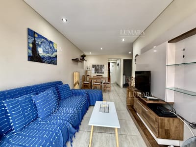 Apartamento a la venta en la Peninsulta - Punta del Este. ! dormitorio y medio. Garaje