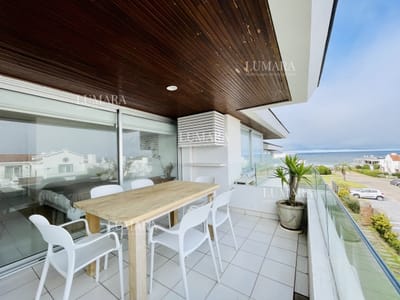 Esturión de Montoya, Apartamento Penthouse de 3 Dormitorios y Parrillero en Playa Montoya, La Barra