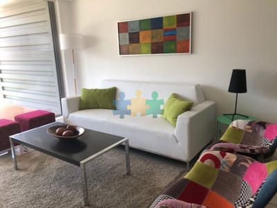 Apto 2 dorm, central, 2 baños y balcón piso bajo.  - Ref : EQP4096