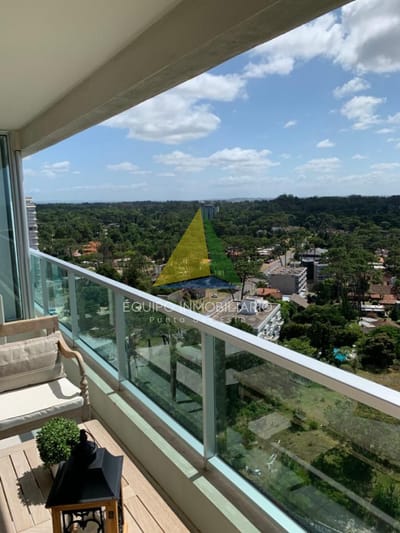 En venta, piso alto zona Roosevelt - Punta del Este - Ref : EQP4532