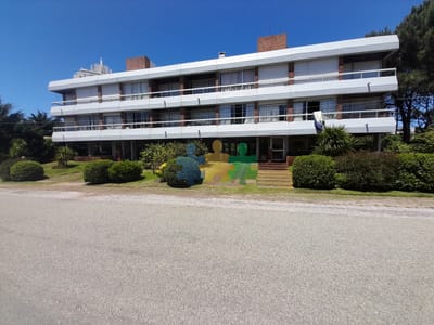PUNTA DEL ESTE AIDY GRILL APTO 2 DORMITORIOS 2 BAÑOS GARAGE - Ref : EQP6121