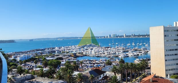 Vista al puerto de punta del este  - Ref : EQP6508
