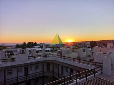 Apartamento Penthouse en venta y alquiler de temporada, Manantiales. - Ref : EQP6901