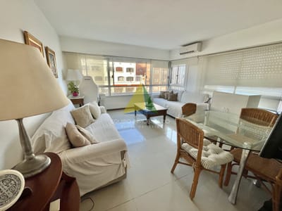 Peninsula parada 1 - Ref : EQP7801