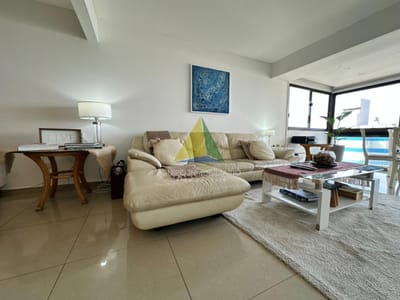 Apto en venta, Punta del este, playa brava. - Ref : EQP8214