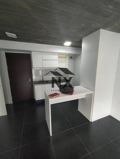 Apartamento en Pocitos, 1 dormitorio, Cochera, Patio, Parrillero. G.