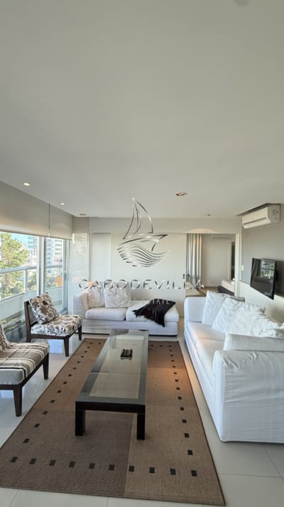 Alquiler anual departamento en Punta del Este