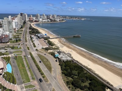 En venta Penthouse de 6 dormitorios Playa Mansa