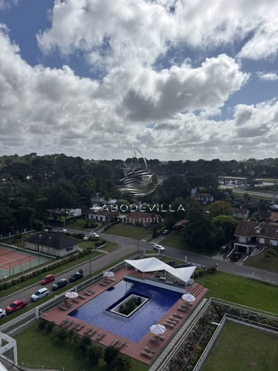 En venta apartamento de 2 dormitorios y 2 baños Punta del Este
