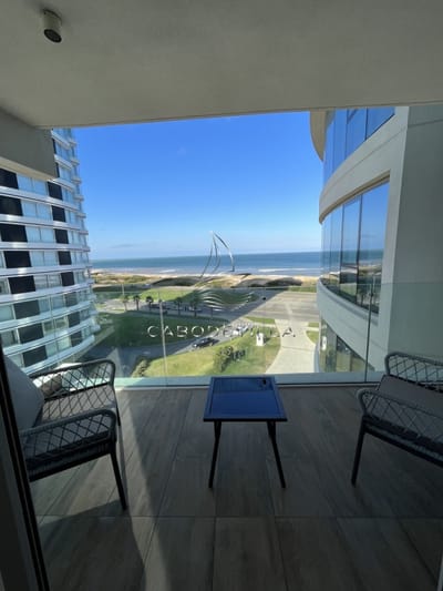 En venta y alquiler anual apartamento de 2 dormitorios
