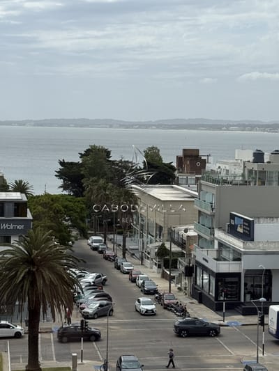 En venta apartamento en Punta del Este