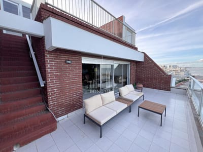 Penthouse de 3 dormitorios en suite primera línea en Punta del este