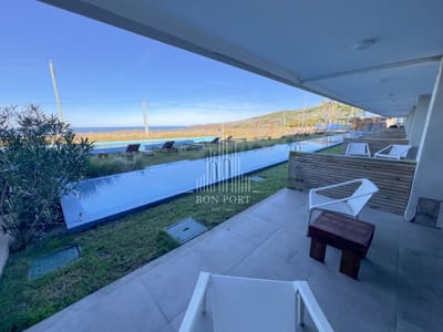 Monoambiente con pileta propia primera linea al mar en Punta Ballena
