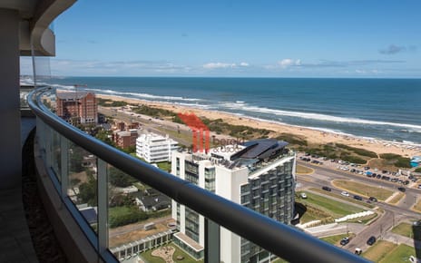 Venta Apartamento 2 Dormitorios Look Brava Parada 10 Playa Brava Punta del Este Vista al Mar