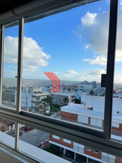 Venta apartamento 1 dormitorio, garaje.  Punta del Estepara