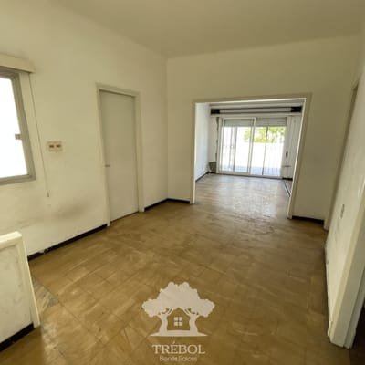 Venta Casa 2 dormitorios + Local Comercial Rentado Aguada Montevideo G